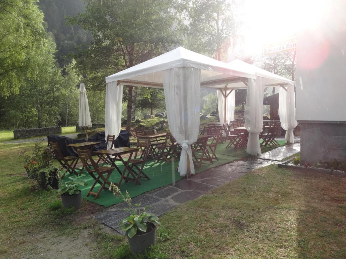Locanda Zott Vergeletto Extérieur photo